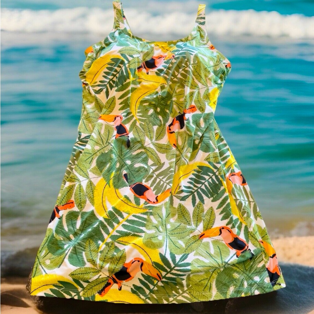 Duluth Trading Sz 16 Suit Up Swim Dress & Built-In Shorts Tropical Green Toucan